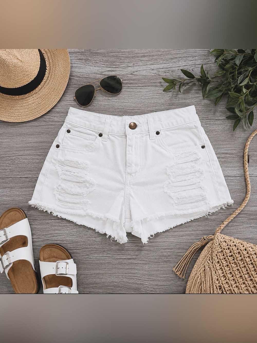 American Eagle White Distressed Denim Shorts | Size 4 | Super Stretch X